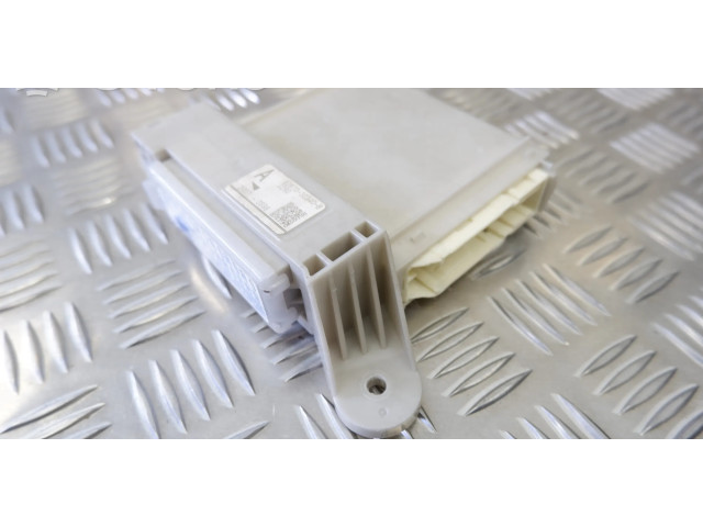   Pojistková skříňka 8267030340   Lexus GS 250 350 300H 450H 2012