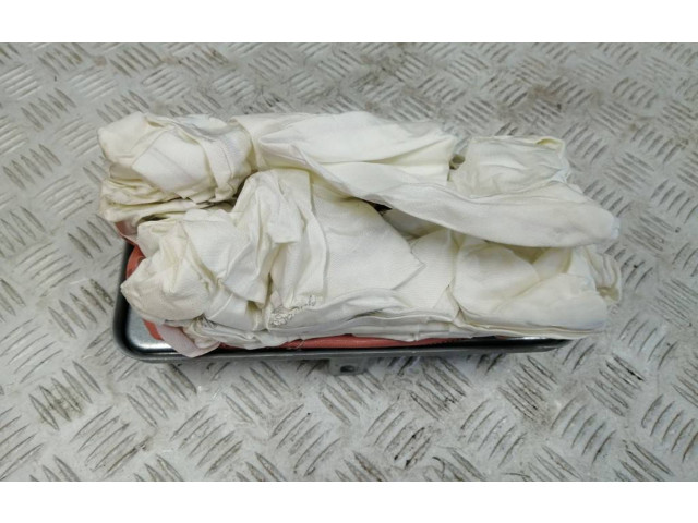 Подушка безопасности пассажира    Fiat Qubo