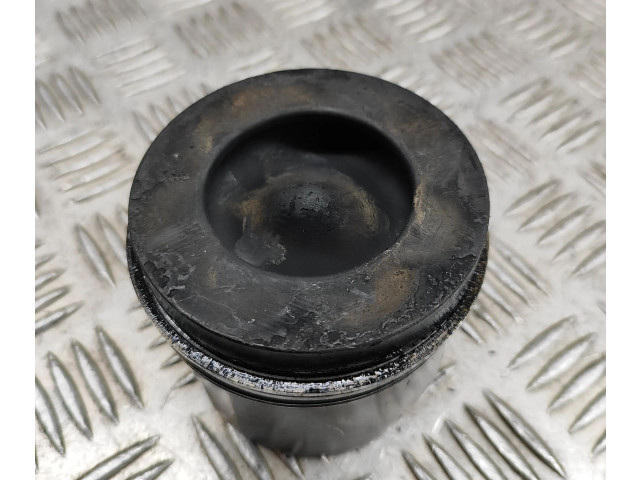  Поршень CDYA 07L107065K  Audi A6 S6 C6 4F  