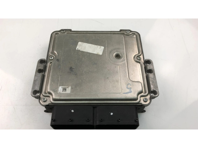 Řídící jednotka 391402A925, 0281033002 KIA Ceed 2017