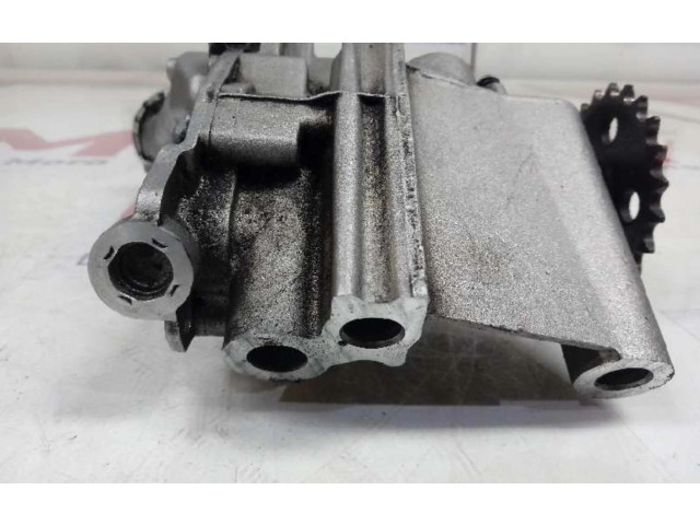 Масляный насос 150003395R Renault Clio III