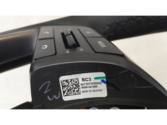 Volant Hyundai i20 (BC3 BI3) 2020 56100Q0510