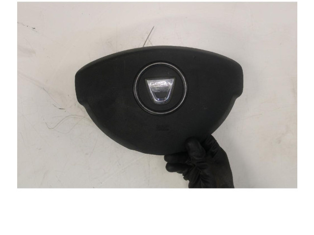 Подушка безопасности водителя    Dacia Lodgy