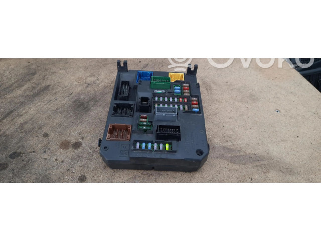 Pojistková skříňka Řídící jednotka BSM 9664992380   Peugeot 508 2014
