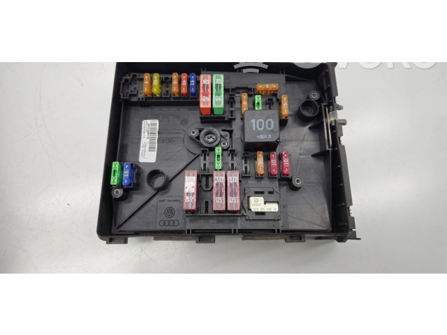 Vstřikovač 1K0937125C Skoda Octavia Mk2 (1Z)