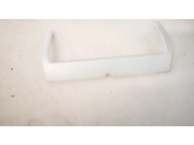 Другая деталь салона