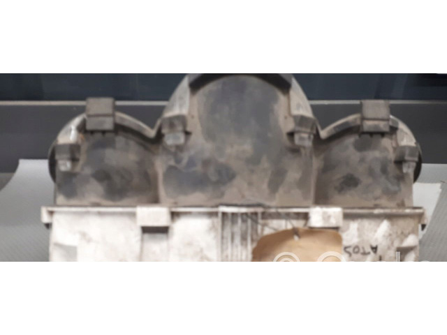 Přístrojová deska Hyundai Atos Classic 1999 71110650