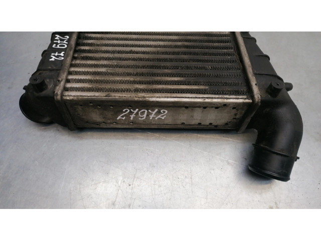 Интеркулер 00467448800, 46744880 Alfa Romeo 147 1.9
