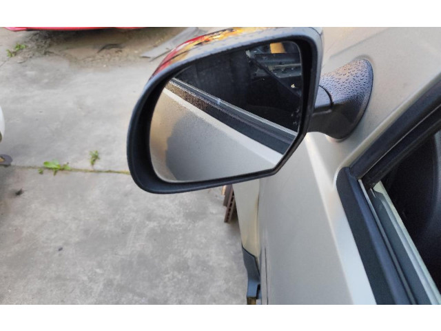 Зеркало электрическое Dacia Duster 2010 - 2017 года