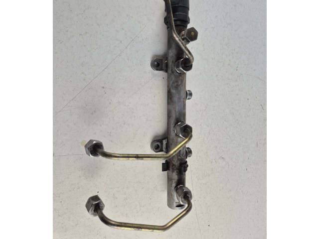 Топливная рампа 059130090AA   Audi A6 S6 C6 4F  