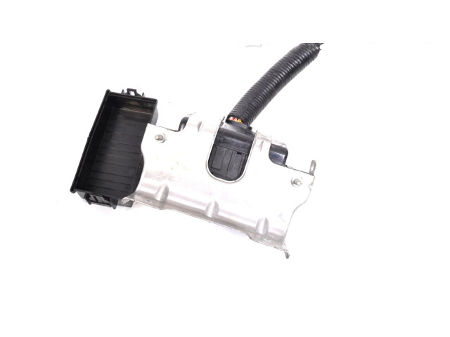 Блок предохранителей 101365000E Tesla Model S