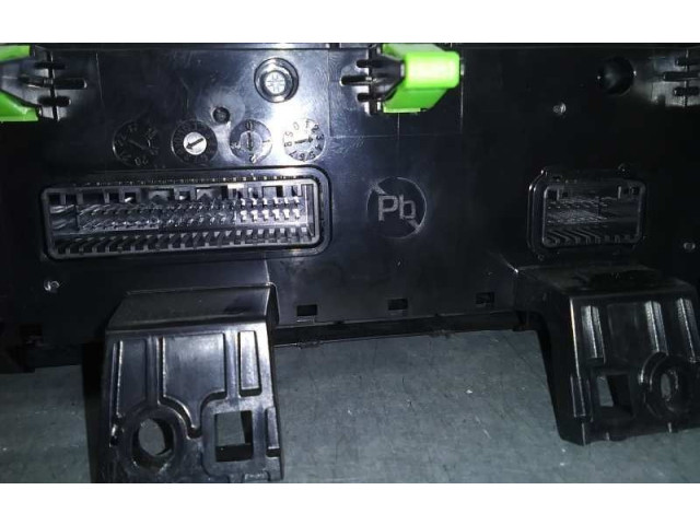 Блок управления климат-контролем 97250J7301   KIA Xceed