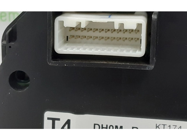 Панель приборов D09M55430, D09M55430 Mazda CX-3