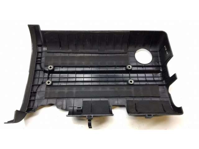 Крышка двигателя (отделка)