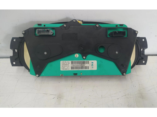 Панель приборов P8200650539   Dacia Logan I       