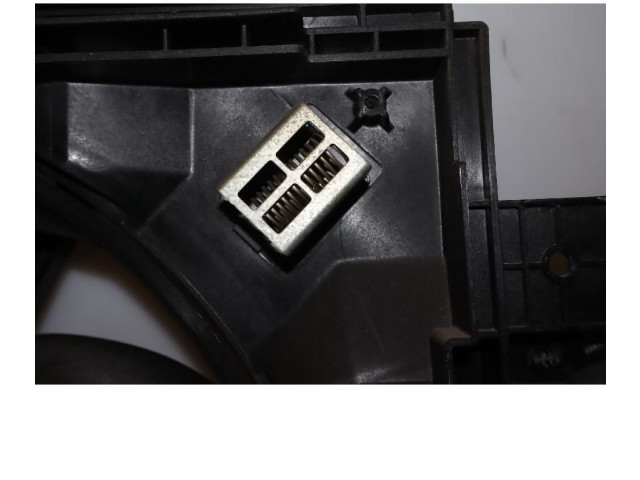 Электрический вентилятор радиаторов 9806313580 Peugeot Partner III