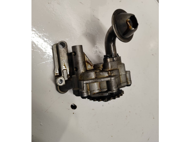 Масляный насос   03G115105, 030903  Audi A6 S6 C6 4F 