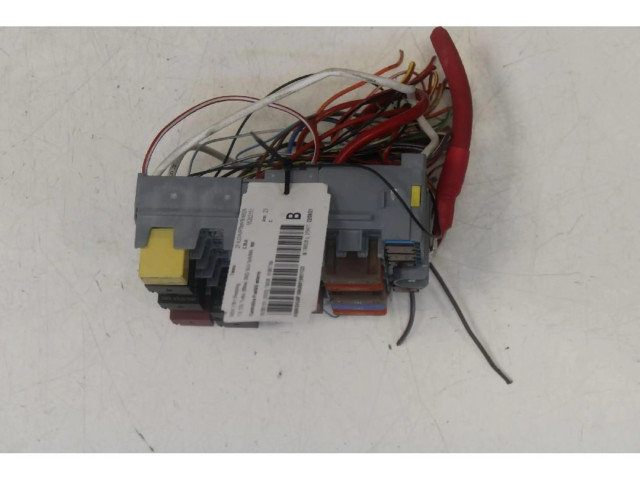 Pojistková skříňka Fiat 500X 2014