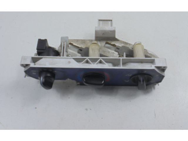 Блок управления климат-контролем    Honda HR-V