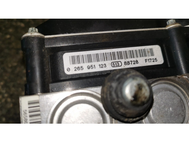 Блок АБС 0265951123   Subaru  Forester SH  2008-2013 года