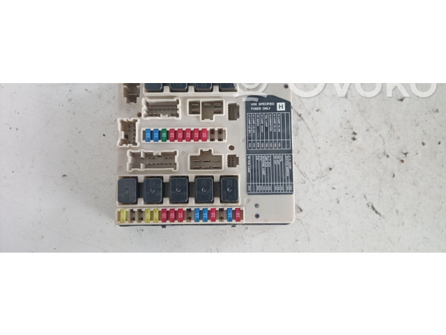 Pojistková skříňka 284B7EB31C Nissan Navara D40 2009