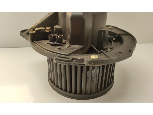 Řídící jednotka 357820021   Volkswagen PASSAT B4 1994