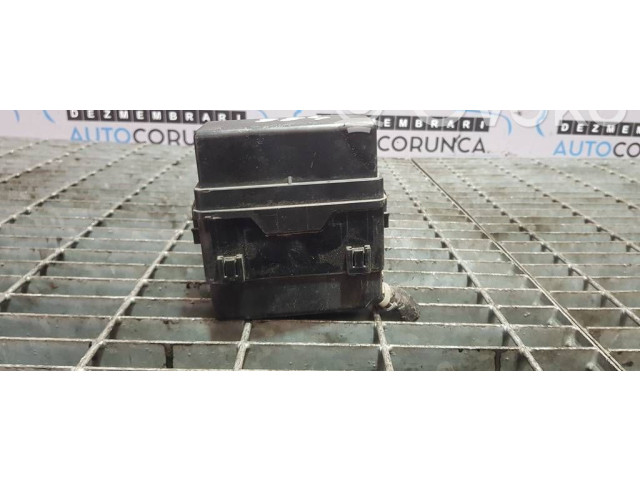 Блок предохранителей    Citroen C-Crosser    