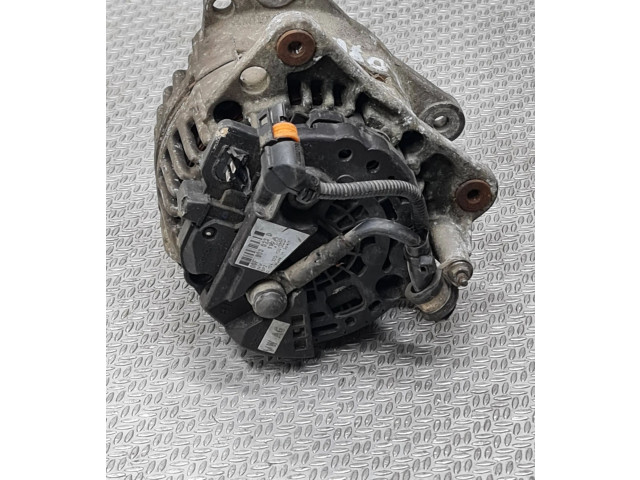 Генератор 0124325130, 06F903023D Volkswagen Caddy