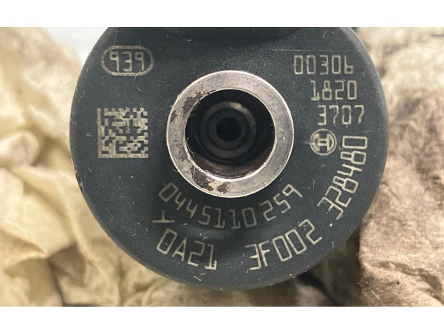 Комплект форсунок 36002236, 36002237    Volvo V70  D4164T 