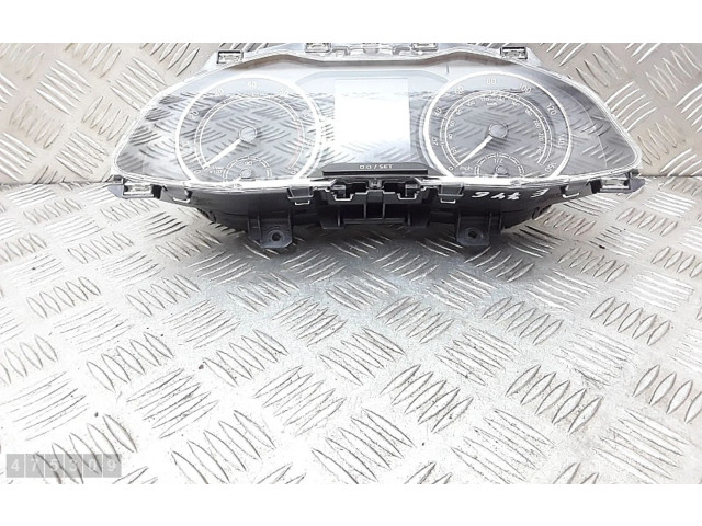 Панель приборов 654920940c   Skoda Scala       