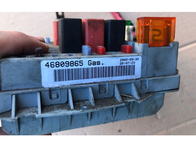 Блок предохранителей 46809865 Fiat Albea
