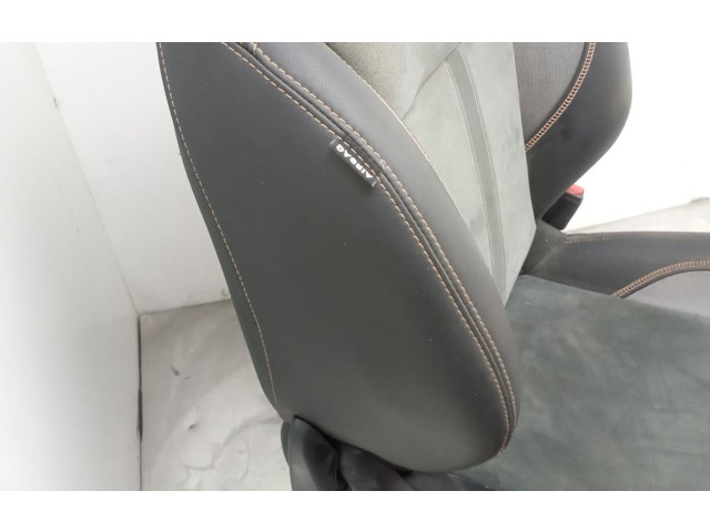 Подушка безопасности в сиденье    Peugeot 2008 I