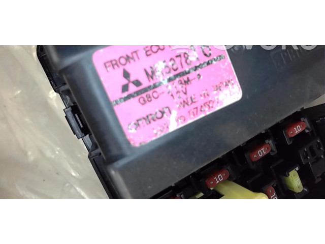 Pojistková skříňka Řídící jednotka BSM MN587816 Mitsubishi Pajero 2006