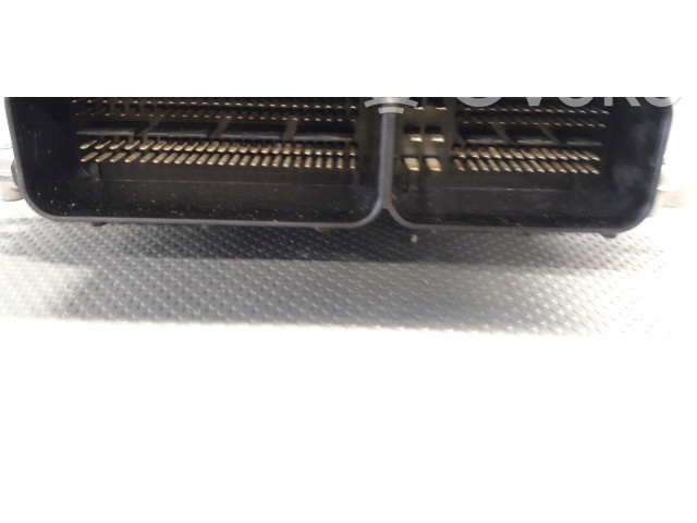 Блок управления двигателя 0281018414   Volvo V70