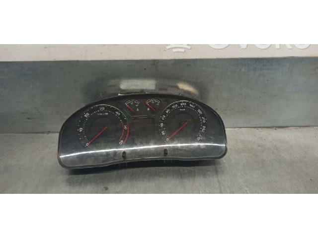 Geschwindigkeitsmesser Cockpit 3U0920810A, 110080116   Skoda Superb B5 (3U)       