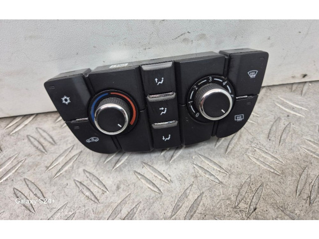 Блок управления климат-контролем 13435154   Opel Meriva B