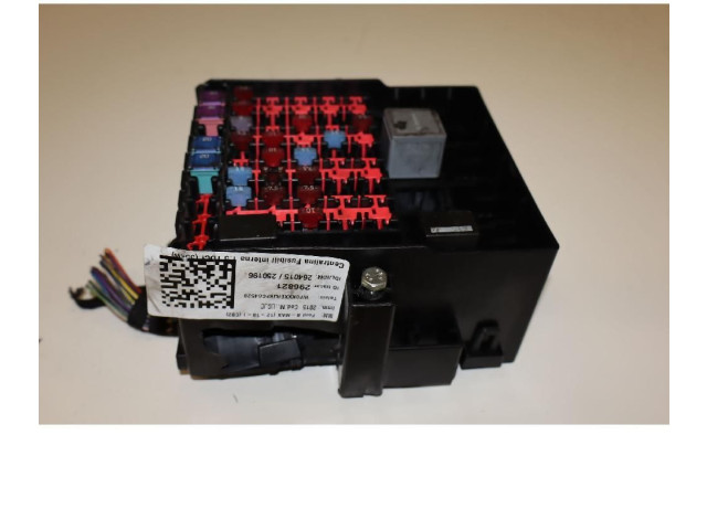 Блок предохранителей    Ford B-MAX    