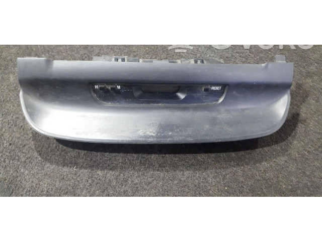 Дисплей    0246001, 852015A0000   Subaru Forester SG