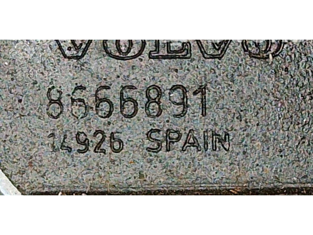 Руль Volvo XC90  2003 - 2006 года 8666891, 8666891      