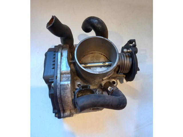 Дроссельная заслонка 408237210001   Audi A4 S4 B5 8D