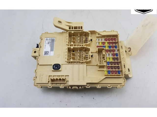 Блок предохранителей  91950J7940, 91950J7940   KIA Pro Cee'd III    