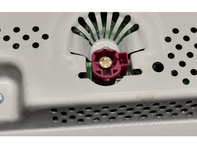 Дисплей    FK7219C299AC, GX6319F211KC   Jaguar XF