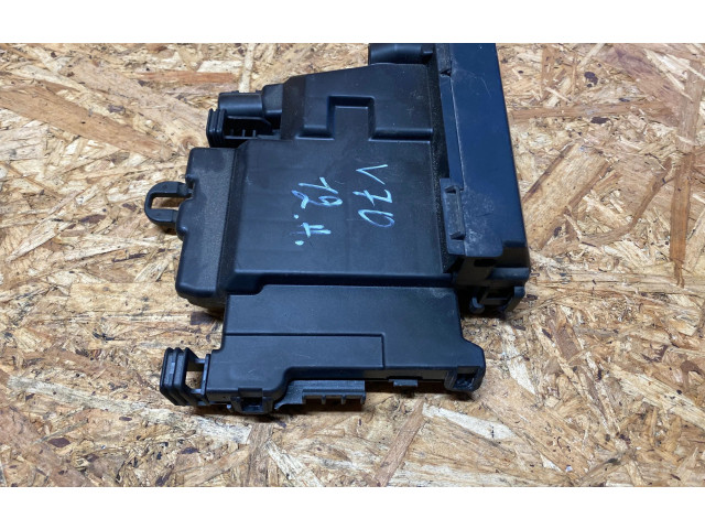 Блок предохранителей 30659092, 032084 Volvo V70