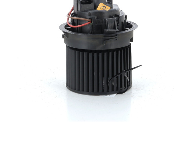 Вентилятор печки    272107379R   Dacia Logan II