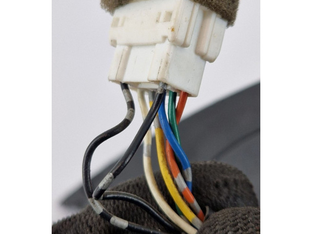 Зеркало электрическое Mitsubishi L200 2006 - 2014 года