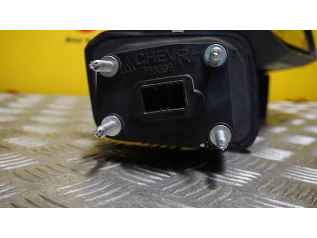 Зеркало электрическое        Chevrolet Silverado   -  года   