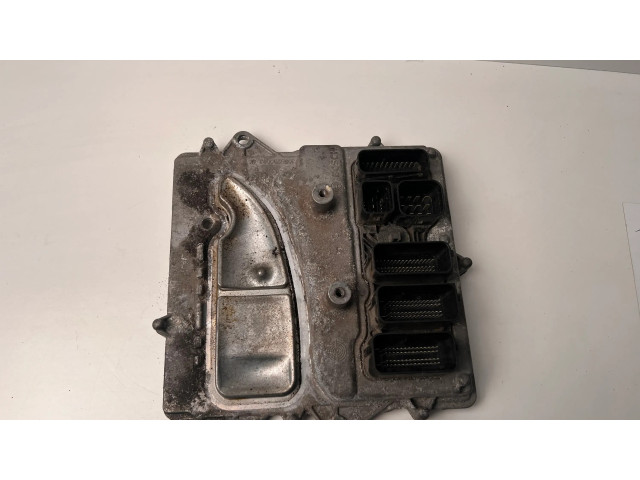 Блок управления двигателя 7638781   BMW X3 F25