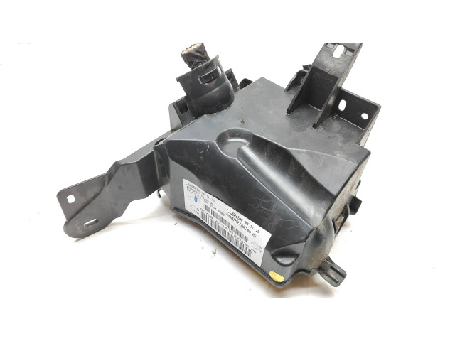 Блок предохранителей 150537400360, 42742002 Peugeot 2008 I