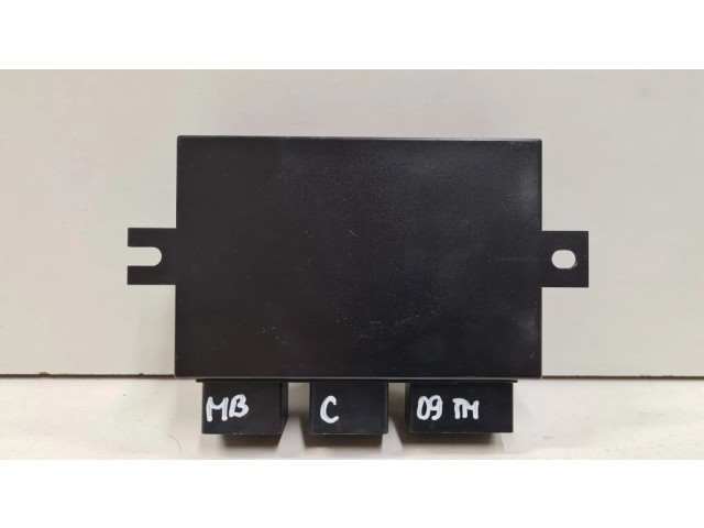 Блок управления крюка для прицепа