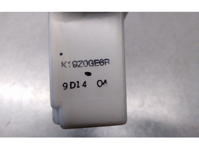 Блок управления климат-контролем GE6R6119Z Mazda 626